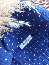 Laden Sie das Bild in den Galerie-Viewer, Halstuch I Musselin I dunkelblau l Punkte