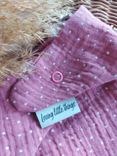 Laden Sie das Bild in den Galerie-Viewer, Halstuch I Musselin I dunkles altrosa l Punkte