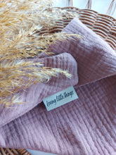 Laden Sie das Bild in den Galerie-Viewer, Halstuch I Musselin | antique rose