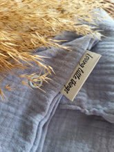 Laden Sie das Bild in den Galerie-Viewer, Halstuch l Musselin l Zartblau