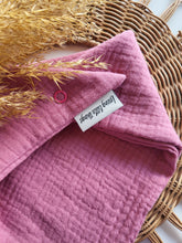 Laden Sie das Bild in den Galerie-Viewer, Halstuch l Musselin l pink