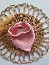 Laden Sie das Bild in den Galerie-Viewer, Halstuch I Musselin I rosa