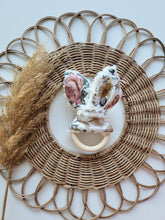 Laden Sie das Bild in den Galerie-Viewer, Knisterohr l vintage flowers