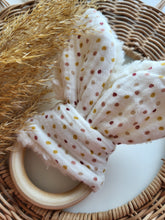 Laden Sie das Bild in den Galerie-Viewer, Knisterohr l kleine Pünktchen