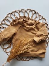 Laden Sie das Bild in den Galerie-Viewer, Sweater / Camel