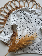 Laden Sie das Bild in den Galerie-Viewer, Basic l Shirt l dots