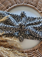 Laden Sie das Bild in den Galerie-Viewer, Haarband | Stirnband | zum Knoten