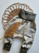 Laden Sie das Bild in den Galerie-Viewer, Knickerbocker | Leinen-Fischgrat | Größe 86/92