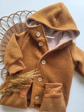 Laden Sie das Bild in den Galerie-Viewer, Wollwalk l Overall l Größe 62/68 l Zimt