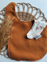 Laden Sie das Bild in den Galerie-Viewer, Sabberli | Lätzchen I Kupfer