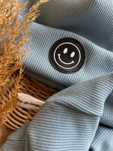 Laden Sie das Bild in den Galerie-Viewer, Personalisierte Beaniemütze l Mittelblau