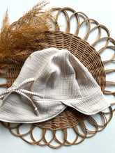 Laden Sie das Bild in den Galerie-Viewer, Sonnenhut l Musselinhut