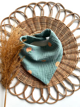 Laden Sie das Bild in den Galerie-Viewer, Halstuch l Musselin l Clementine