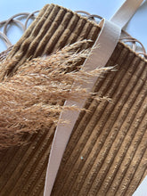 Laden Sie das Bild in den Galerie-Viewer, Shopper | golden Yellow