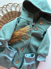 Laden Sie das Bild in den Galerie-Viewer, Wollwalk l Overall l Größe 62/68 l dunkles Altmint