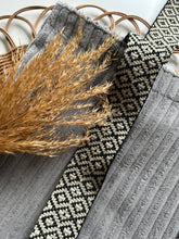 Laden Sie das Bild in den Galerie-Viewer, Shopper | Cord Hellgrau