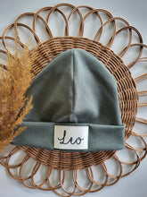 Laden Sie das Bild in den Galerie-Viewer, Personalisierte Beaniemütze l Khaki