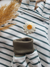 Laden Sie das Bild in den Galerie-Viewer, Latzhose l Sommersweat l gestreift