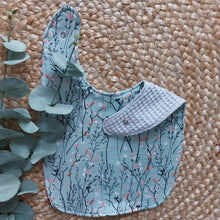 Laden Sie das Bild in den Galerie-Viewer, Sabberli | Lätzchen I hellgrau