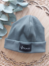 Laden Sie das Bild in den Galerie-Viewer, Personalisierte Beaniemütze l Khaki