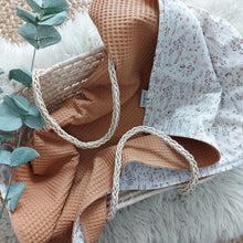 Laden Sie das Bild in den Galerie-Viewer, Babydecke l Camel l Dry Grasses