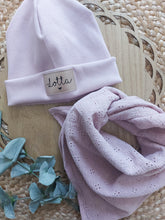 Laden Sie das Bild in den Galerie-Viewer, Personalisierte Beaniemütze l zartes Altrosa