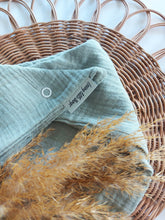 Laden Sie das Bild in den Galerie-Viewer, Halstuch l Musselin l altmint