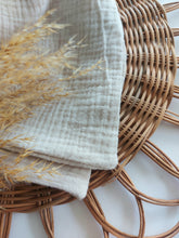 Laden Sie das Bild in den Galerie-Viewer, Halstuch l Musselin l helkes beige
