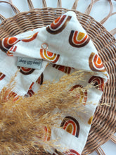 Laden Sie das Bild in den Galerie-Viewer, Halstuch l Musselin l Regenbogen