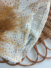 Laden Sie das Bild in den Galerie-Viewer, Halstuch l Musselin l pünktchen