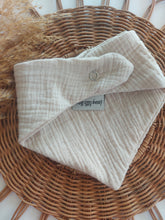 Laden Sie das Bild in den Galerie-Viewer, Halstuch I Musselin I beige