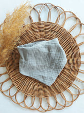 Laden Sie das Bild in den Galerie-Viewer, Halstuch I Musselin I hellgrau