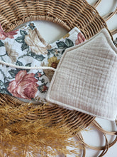 Laden Sie das Bild in den Galerie-Viewer, Geburtstagskrone l Vintage Flowers
