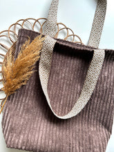 Laden Sie das Bild in den Galerie-Viewer, Shopper | Cord Braun
