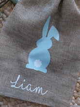 Laden Sie das Bild in den Galerie-Viewer, Säckchen l Jute l Osterhase
